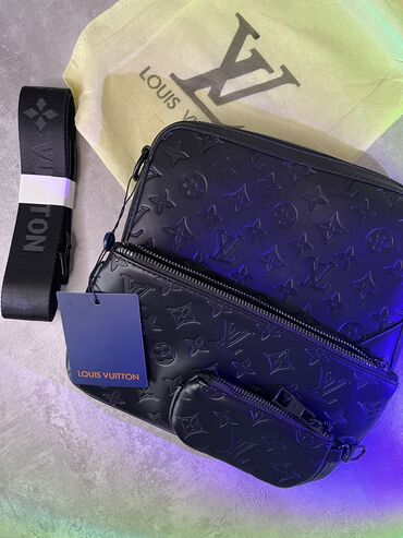 золото кольца: Мужская сумка Louis Vuitton Элегантная и стильная мужская сумка от