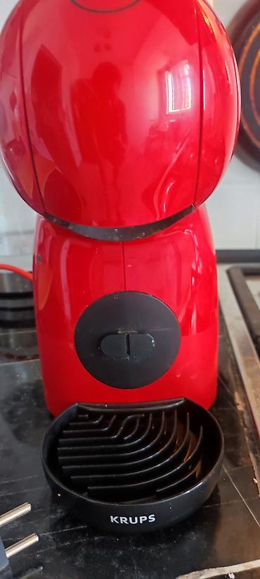 dolce gusto кофемашина: Продаю капсульную кофемашину Nescafé Dolce Gusto (KRUPS), красная. - — 2