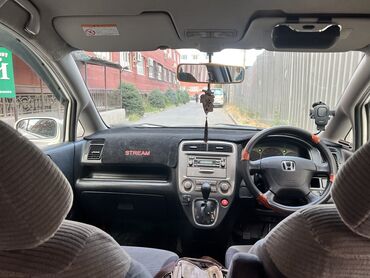 срочно продаю хонда стрим: Honda Stream: 2003 г., 2 л, Автоматтык, Газ, Вэн/Минивэн