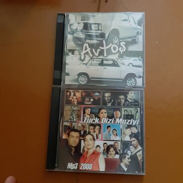 CD, DVD disklər və kassetlər: Dvd disklər. Və video kasetlər. Disklərin əksəriyyəti yenidir. Tək tək — 14