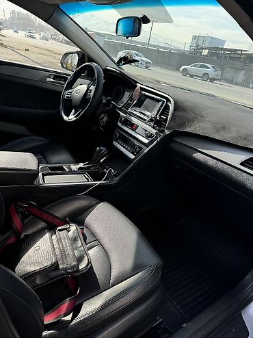 Hyundai: Hyundai Sonata: 2018 г., 2 л, Автомат, Газ, Седан — 14