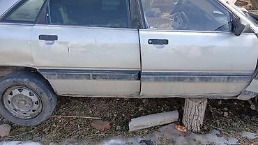Другие детали кузова: Разбор Audi 100(седан). В наличии кузовные и механические узлы — 4