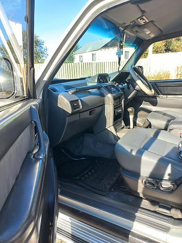 castrol on ev d2: Mitsubishi Pajero: 1993 г. — 9