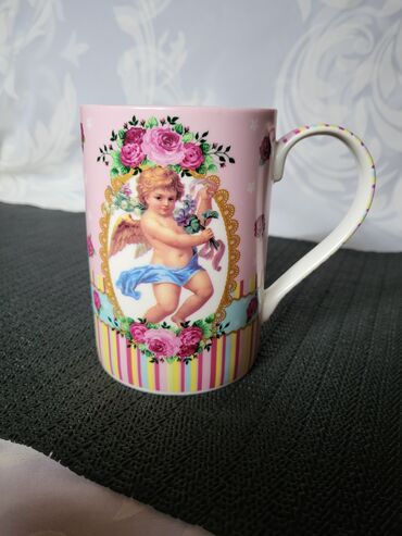 Čaše: Solja vintaz,porcelanska. Univerzalna solja,perfektna — 1