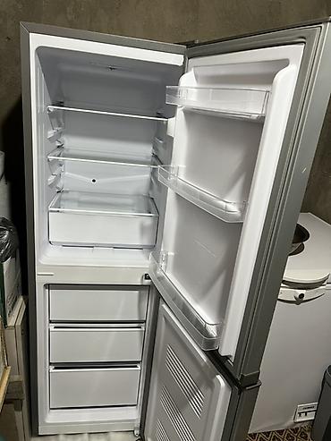 mini fridge: Холодильник KONKA двухкамерный, серебристый - Общий объём: 175 л - — 1