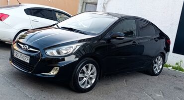Hyundai: Hyundai Accent: 1.6 l | 2011 il Sedan — 5