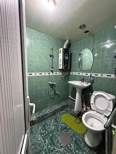 evler bine: Bakixanovda 252 nömrəli məktəbin yaxınlıqında abad heyətdə 4/5 — 3