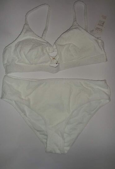 Kupaći kostimi: Kupaci novi
Pitati za velecine — 11