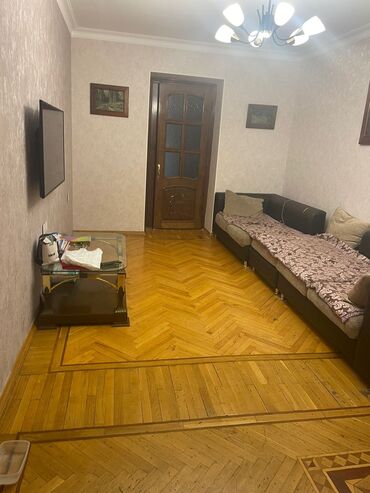продать квартиру без посредников: Баку, 4 комнаты, Вторичка, 100 м²