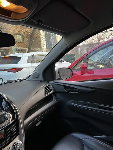 Chevrolet: Chevrolet Spark: 2017 г., 1 л, Автомат, Бензин, Хэтчбэк — 9