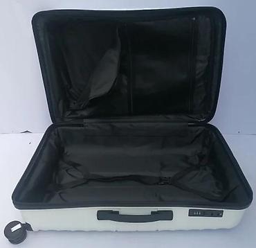 Putni koferi i torbe: Tvrdi kofer na točkiće – beli, moderno reljefno kućište - Materijal — 4