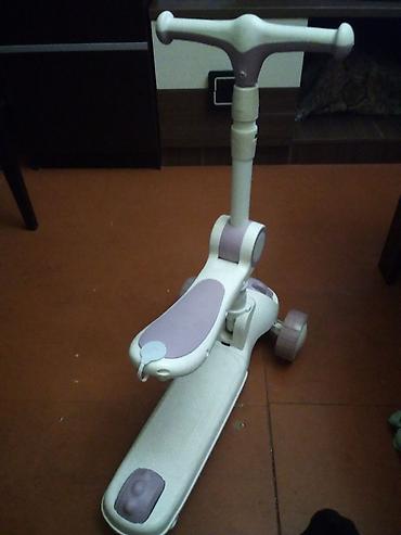 Mopedlər,skuterlər: Uşaq skuter–roller (3 təkərli) - Rəng: ağ-bənövşəyi tonlarda - Ön — 4