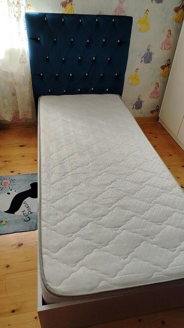 Matraslar: Təknəfərlik çarpayı, Bazasız, Matras ilə, Siyirməsiz