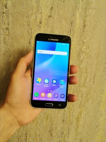 telfon samsung: Samsung Galaxy J3 2016, 8 GB, rəng - Qara, İki sim kartlı