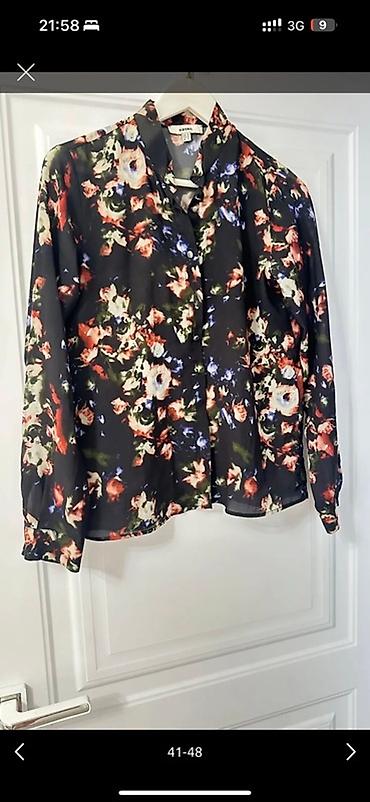 Пальто: Одежда, покупала в Дубаи/Италии, размер s/m до 44, новое и б/у.Фото и at lalafo.kg — 14 Пальто: Одежда, покупала в Дубаи/Италии, размер s/m до 44, новое и б/у.Фото и — 14