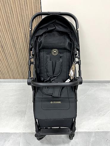 900: Детская прогулочная коляска Ining Baby TRU7C (Black) — стильная — 3