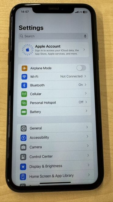 Apple iPhone: IPhone 11, Qara, Face ID — 7