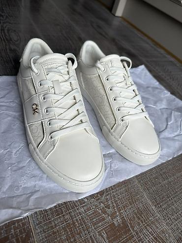 calvin: Calvin Klein yeni ivory rəngi 39-40 -Amerikadan Calvin Kleinden — 2