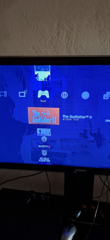 PS3 (Sony PlayStation 3): Ps3 super slim. Yaddaş 500 GB. heç bir problemi yoxdu. 2 ədəd orjinal — 6