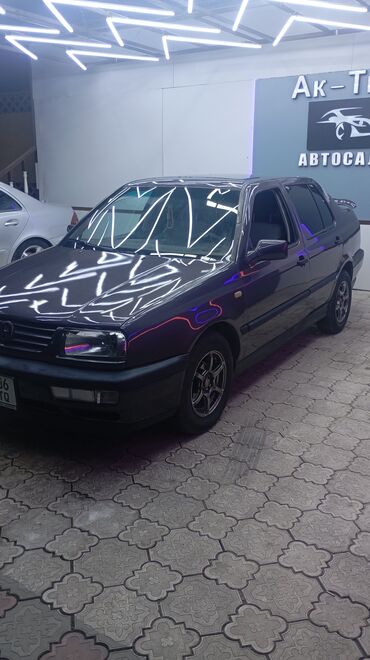 рулевой рейка на венто: Volkswagen Vento: 1992 г., 1.8 л, Механика, Бензин, Седан