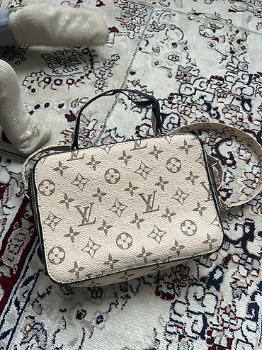 Классические сумки: Классическая сумка, Louis Vuitton, Турция, Материал: Экокожа, Женские, Новый — 4