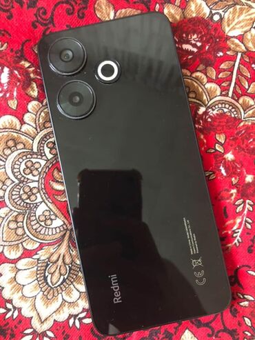телевон буу: Redmi, Redmi 13C, Колдонулган, 128 ГБ, түсү - Кара, 2 SIM