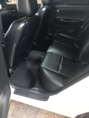 Toyota: Toyota Corolla: 1.5 l | 2013 il Sedan — 9