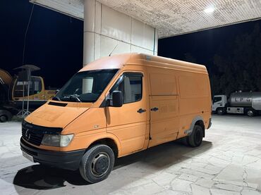 бампер на мерседес w211: Жеңил жүк ташуучу унаа, Mercedes-Benz, Стандарт, 3 т, Колдонулган