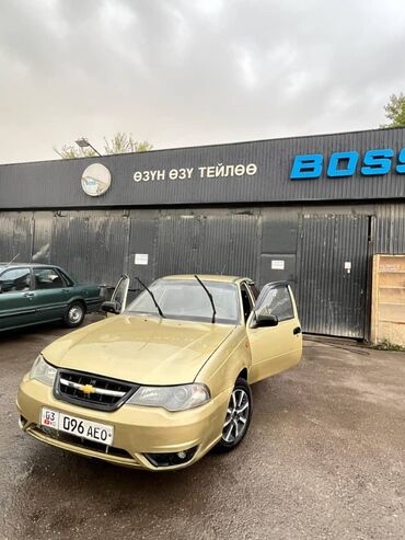 купить авто с кореи бу: Daewoo Nexia: 2010 г., 1.6 л, Механика, Бензин, Седан