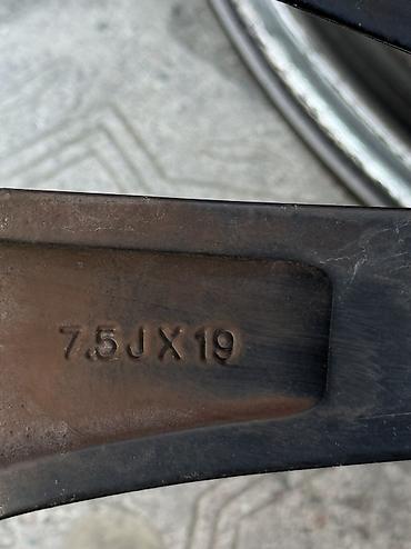 5 110: Литые Диски R 19 Kia, Комплект, отверстий - 5, Б/у — 8