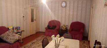 cennet park yasayis kompleksi qiymetler: Gəncə, 4 otaqlı, Köhnə tikili, 90 kv. m