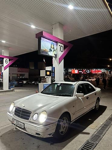 e500 124: Mercedes-Benz E-Class: 1998 г., 2 л, Автомат, Бензин, Седан — 2