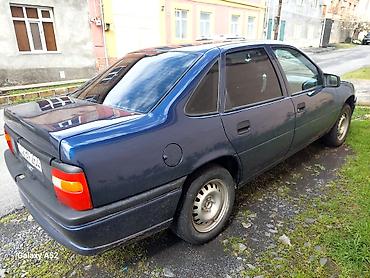 mercedes s class 220: Opel Vectra A sedan - Kuzov: 4 qapılı sedan, tünd mavi rəng - — 3