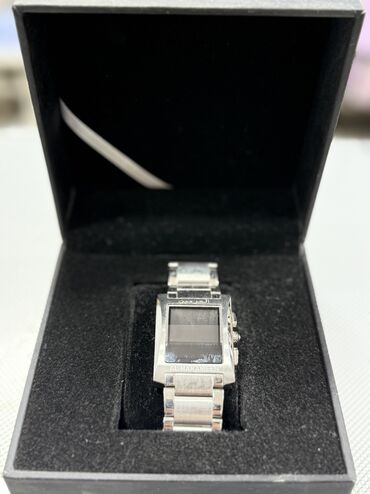 Qol saatları: Yeni, Qol saatı — 5