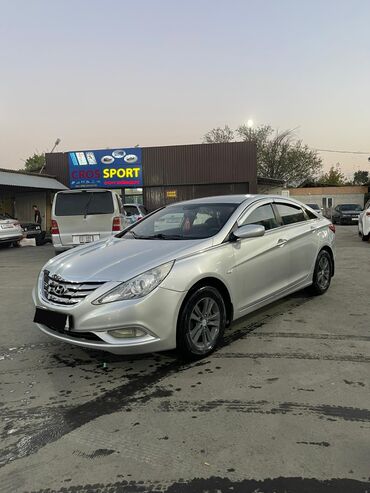 Hyundai: Hyundai Sonata: 2010 г., 2 л, Автомат, Бензин, Седан