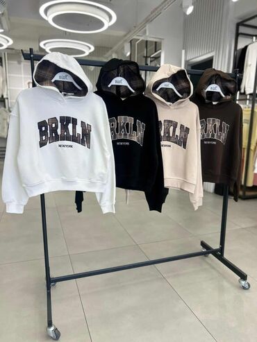 Dukserice: Duksevi s,m i L 2600 — 14