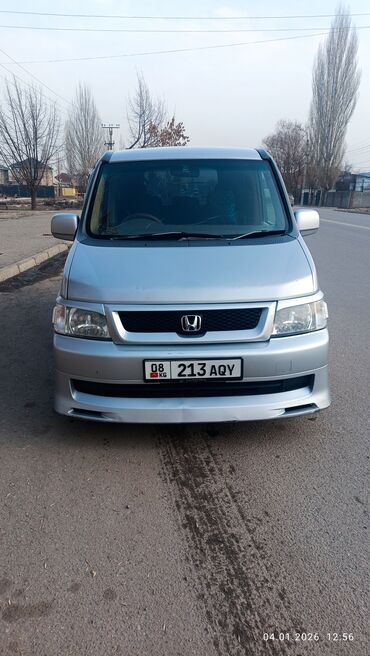 Honda: Honda Stepwgn: 2002 г., 2 л, Автомат, Бензин, Минивэн — 2