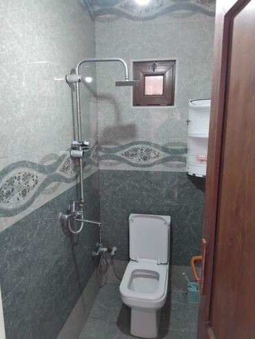 Uzunmüddətli kirayə mənzillər: Həzi Aslanov qəsəbəsində həyt evi kirayə verlir 2 mərtəbə 600 kamunal -da lalafo.az — 13 Uzunmüddətli kirayə mənzillər: Həzi Aslanov qəsəbəsində həyt evi kirayə verlir 2 mərtəbə 600 kamunal — 13