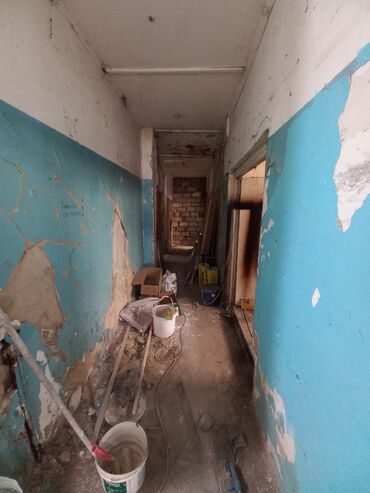 Anbar və emalatxanalar: 5 mertebeli binanin 1ci mertebesi 125kv 6 otaq elave kalidor iki — 7