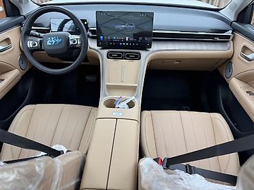 byd e2 2022: Zeekr : 1.5 л | 2026 г. Кроссовер — 10