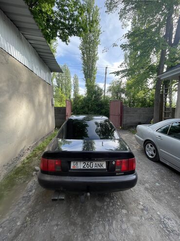 Audi A6: 1996 г., 2.3 л, Механика, Бензин