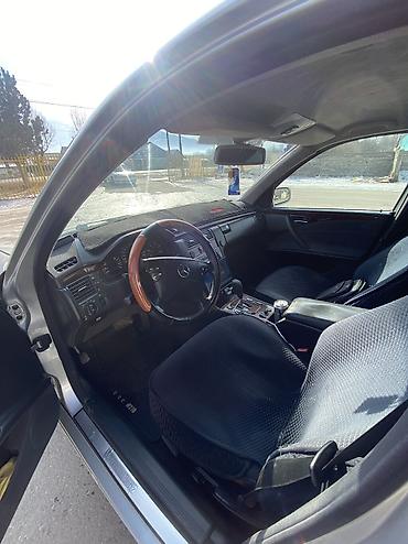 Mercedes-Benz: Mercedes-Benz E-Class: 2001 г., 2.7 л, Автомат, Дизель, Седан — 8