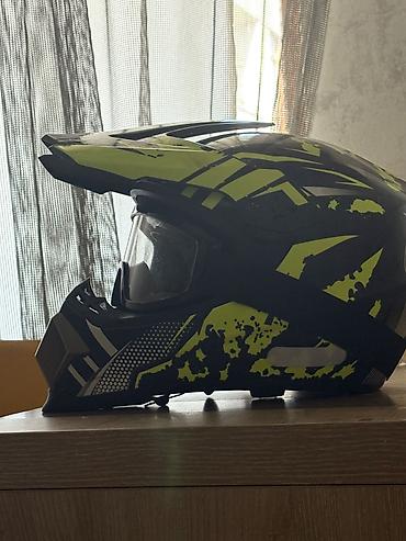 full bike: Xarici ölkeden getirilmiş teze ideal model kask işledilmiyib evde — 2