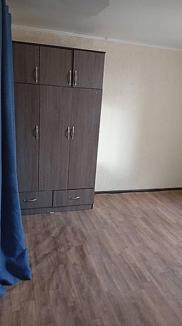 studio apartment: Сдается компактная квартира. Сан узел частично с мебелью. Есть — 3