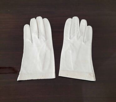 футбольный перчатки: Перчатки лайковые . Размер 7,5