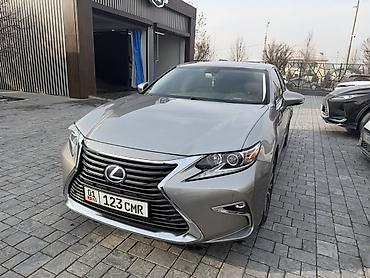Lexus: Lexus ES: 2017 г., Бензин — 6