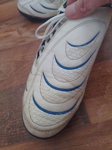 Kopačke: Puma fudbalske patike br 45 gaziste 29,5 cm za igru na veštačkoj — 12