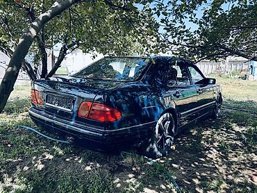 крыло мерс 210: Mercedes-Benz E-Class: 1997 г., 2 л, Автомат, Газ, Седан — 5