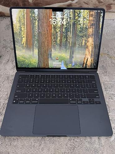Ноутбуки Apple (MacBook): MacBook Air 13" (2022) на чипе Apple M2, цвет Midnight АКБ 100%, цикл — 2