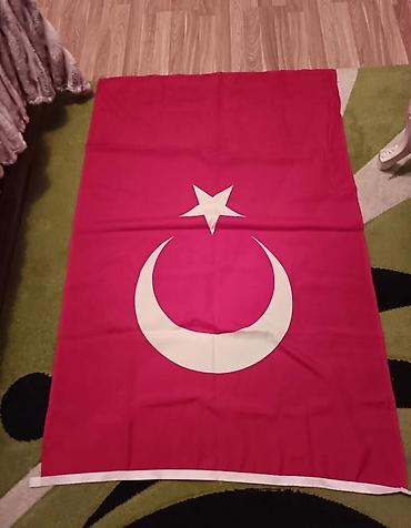 bayraq şekilleri: Böyük ölçüdə Türkiyə bayrağı satılır. Tamamilə yenidir, heç bir yerdən — 1